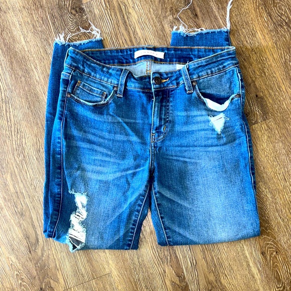 eunina Denim - Eunina Distressed Kitty Lowrise skinny crop